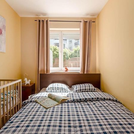 Chill Apartments Kabaty Family Varsovia Exterior foto